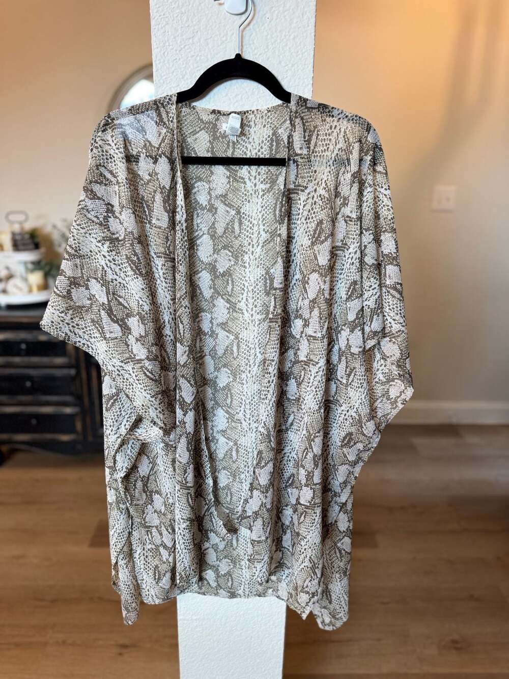 Aerie O/S Snakeskin Print Sheer Kimono Cover-Up